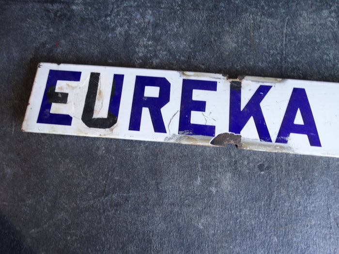 Bakersfield Street Sign - Eureka St A2314