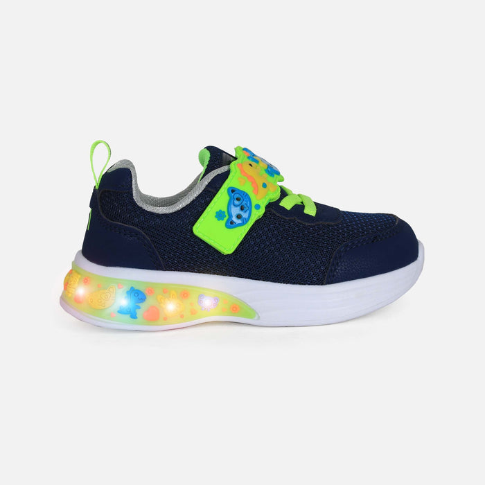 BOYS LIGHT VELCRO SHOES