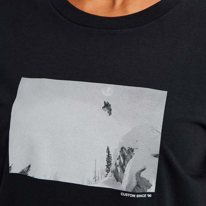 Burton 30th Anniversary T Shirt True Black - Comor - Go Play Outside