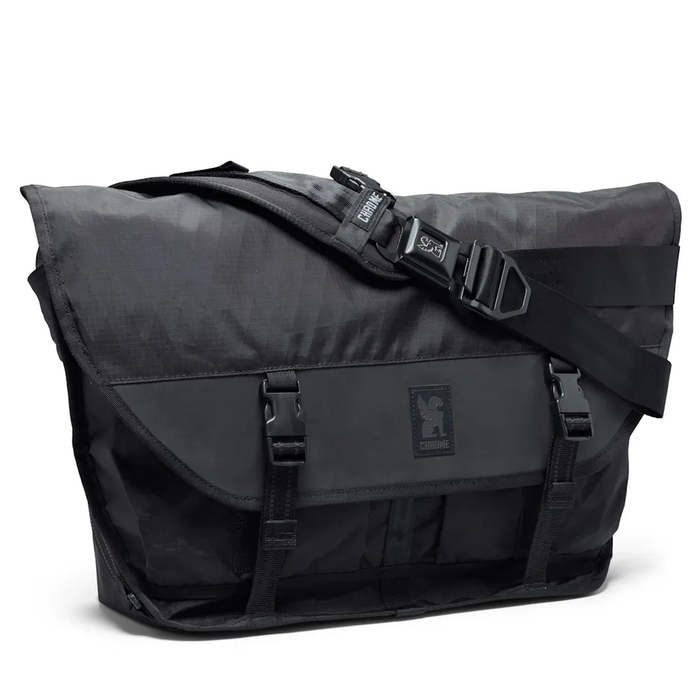Chrome Citizen XRF Black 24L