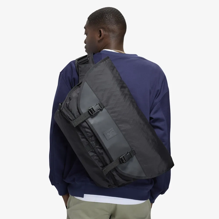 Chrome Citizen XRF Black 24L