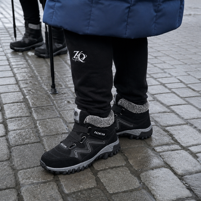 Black / 5