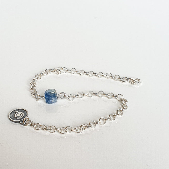 Delicate Kyanite A+ from Brasil Silver 925 Bracelet "Elevation"