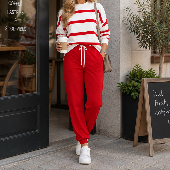 Effortlyn – Striped Two-Piece Jogger Set