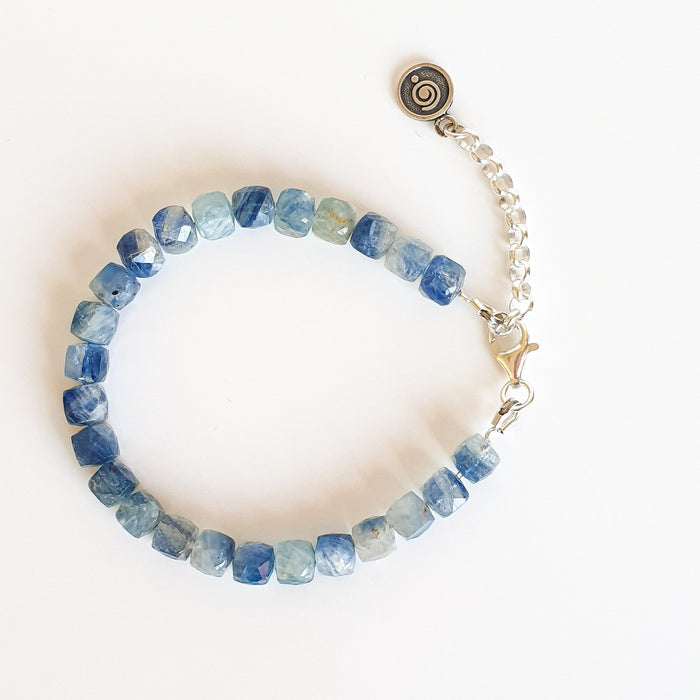 Kyanite A+ from Brasil Silver 925 Bracelet "Elevation"