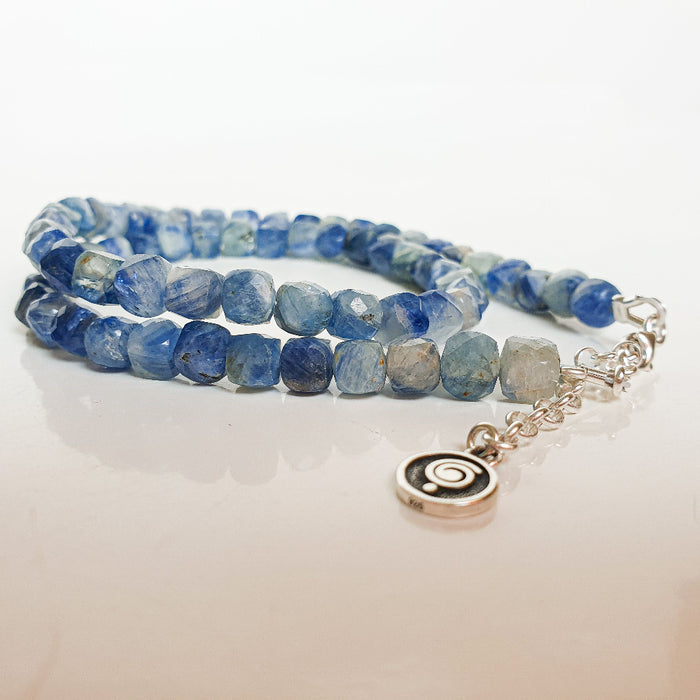 Kyanite A+ from Brasil Silver 925 Necklace "Elevation"