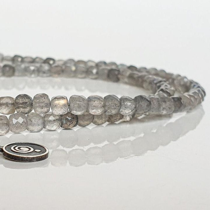 Labradorite A+ Cube Beads Silver Necklace "The Guardian" - Petit Secret