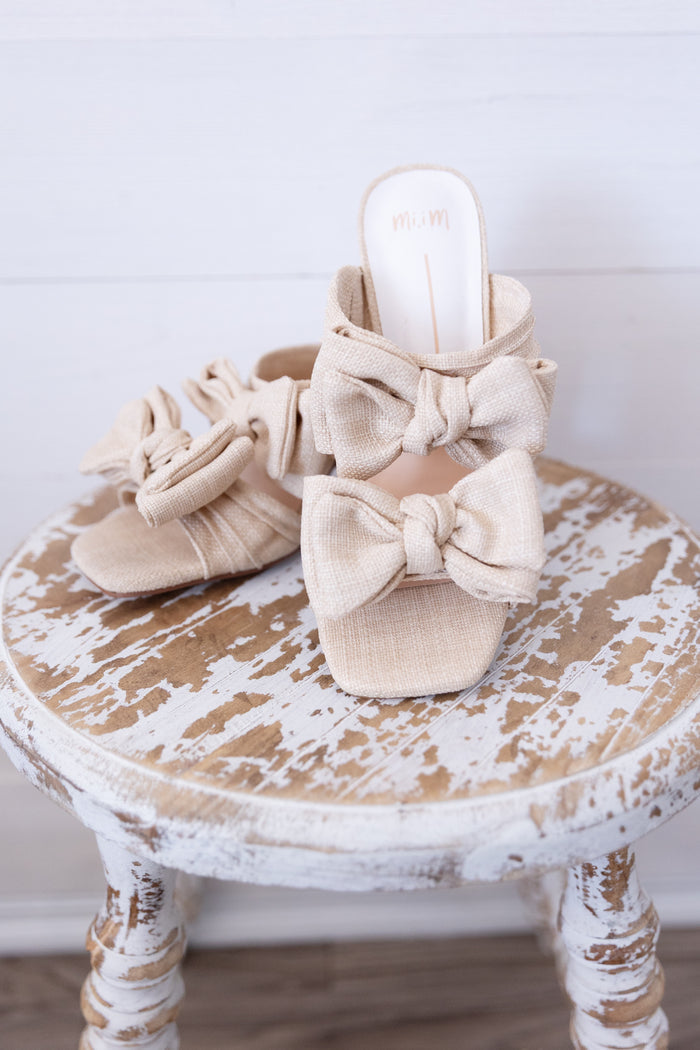 Lucy Bow Beige Heel