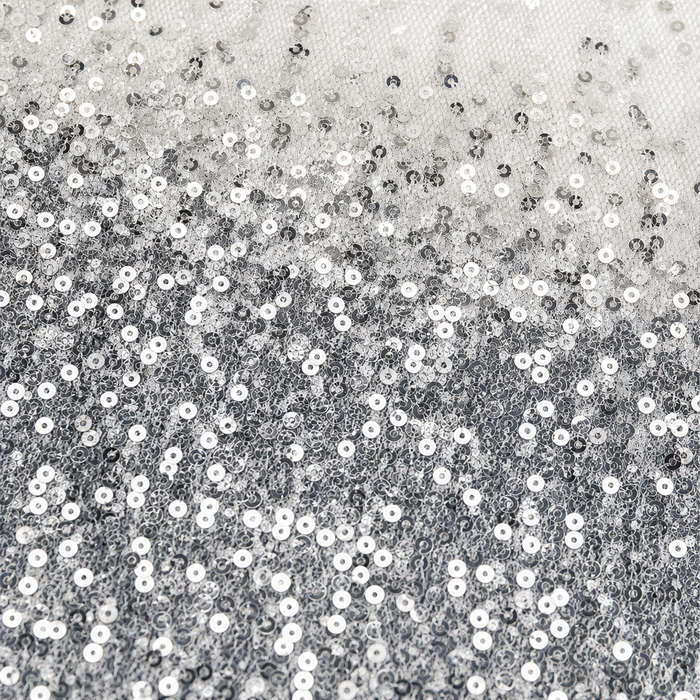 Lumesse – All-Over Sequin V-Neck Long Sleeve Top