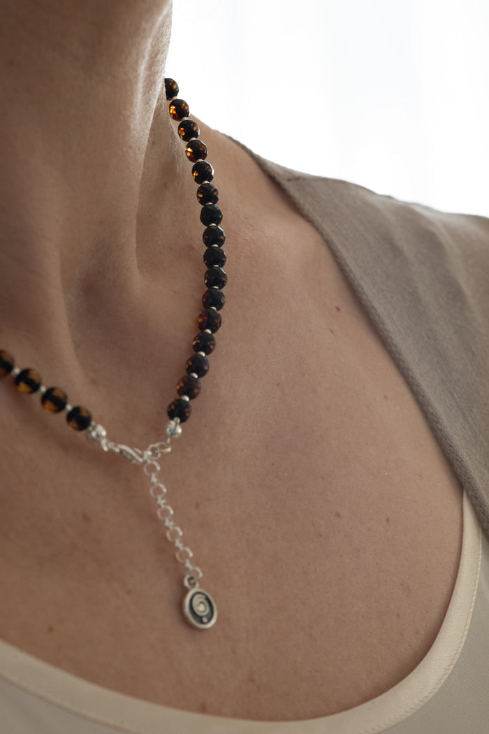 Natural Faceted Two-Tone Baltic Amber and Sterling Silver 925 Necklace