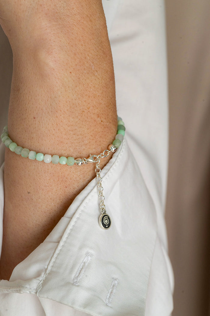 Set of Chrysoprase Bracelet and Necklace for Women with Silver 925 "Gentle Harmony" - Petit Secret