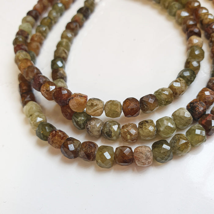 Set of Green Garnet Silver 925 Necklace and Bracelet "Vital Thouhgts" - Petit Secret