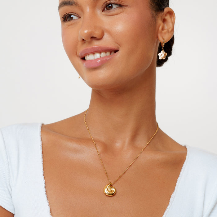 Gold Shell Necklace
