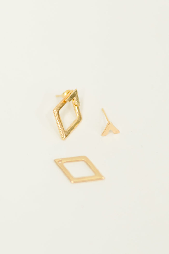 Steal Your Breath Geometric Rhombus Stud Earrings