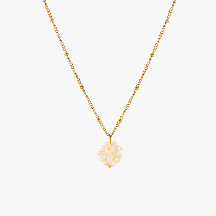 Waterproof Tiny Pearls Necklace